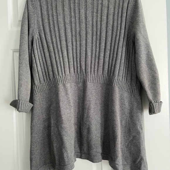 New Directions Ladies Gray Cardigan with gold buttons - Picture 7 of 7